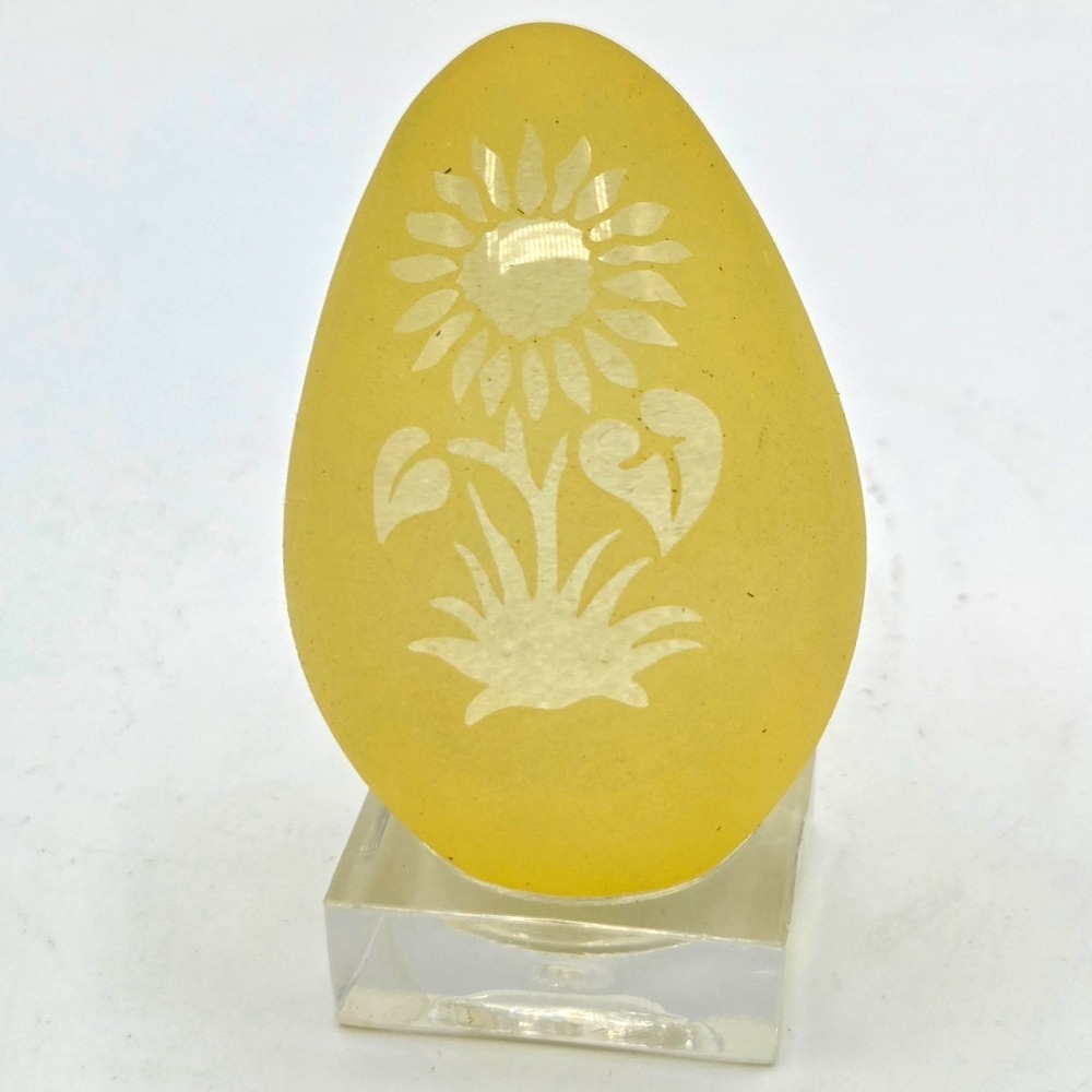 Vintage Etched Yellow Sunflower Pilgrim Glass Egg Paperweight with Stand